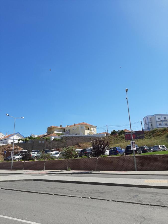 شقة Santiago do Cacém  في Alojamento Ferreira - Apartamento A المظهر الخارجي الصورة